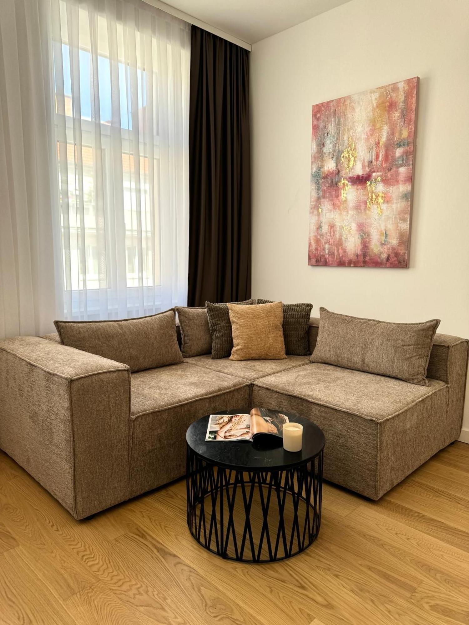 City Apartment Nahe Schoenbrunn 13 فيينا المظهر الخارجي الصورة